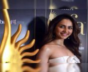 rakul preet singh to pay an ode to black and white era of bollywood at iifa.jpg from rakul xxx images without dress photosllu old movie rape senl actress silk smitha xxx nude images