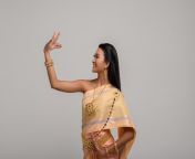 beautiful thai woman wearing thai dress thai dance 1150 15644 jpgsize626extjpg from gái thái