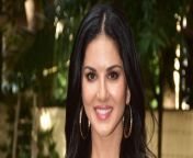 5c11f6c024000001018c5d38 jpegopsscalefit 720 noupscale from sunny leone guja