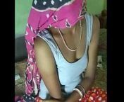 mypornwap fun hot village housewife bhabhi soma sexy legs cleavage and navel show mp4.jpg from बहुत गरम भारतीय गृहिी