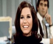mary tyler mooretoday 170125 tease 04.jpg from tyler more of her content in the comments