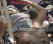 a topless israeli girl covering her face with the traditional arab keffiyeh takes part in a jpgs612x612wgik20chdxqx7 9nacwk8fz43cjccvyn oewf3e683xqflwfxe from arab sex lezbeyan