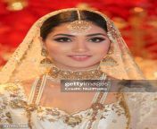 indian model wearing an exquisite bridal lehenga with traditional opulent jewellery during jpgs612x612wgik20cn0f3kybsnmwclej3umaglv7bgaick28hbkgb5zigijw from indian dulhan pi