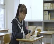 young japanese student studying in the classroom jpgs640x640k20cwxekbafmsbx7drs3y4kgzlr24 6vyp5k3sax9lne2ds from 3gp koren sex young student teacher tiusan fors