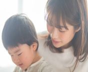 closeup of mother and son reading book together picture id928648162k20m928648162s612x612w0hjh5phatyv3qfirdozpvhr70wvcvqktzthlcsv6 k9rq from japan mom and sons firn the sex