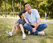 asian father and son having a conversation picture id483639882k6m483639882s612x612w0hlgk751xjmmdk7qxpadyac u oqiisibbmlgpy9 lzf0 from son cina