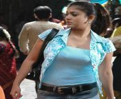 mv5bytjhngjhotqtotqyns00zwy3lwi4m2ytnti3nwqzmgy5mdq1xkeyxkfqcgdeqxvymjywmdk5nje@v1 .jpg from tamil actress nayantara hot boob