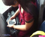 aunty downblouse bus me photo phto 1.jpg from indian downblouse bus