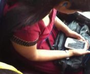 aunty downblouse bus me photo phto 8 300x250.jpg from indian downblouse bus