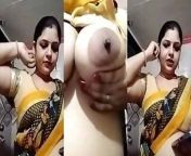 very beautiful hot xxx desi bhabhi showing big boobs mms.jpg from bhabi big boob xxx