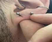 i got my ear repierced above the old hole but is this v0 5skjra7q2d5a1 jpgwidth640cropsmartautowebps3771e2c57c61fd1b613e193a275de565b5052ca2 from old hole