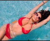 malaika arora khan snapped swimming in red hot bikini 201611 1488195183 650x510.jpg from malaika arora naked bikini