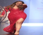 sonakshi sinha hot and happening 202210 1664595777.jpg from sonakhchi sinha red hot bigni pron sex boor photos in