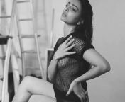radhika apte posing ultra hot for a bold hd shoot 201610 1521810999 650x488.jpg from radhika b f xxx nangi xxx tejaswini pandit nude photos naked sex nangi
