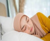 1000 f 577864953 xraagf0iwefs3n2zh5wo4lomcalkzzjn.jpg from arabic woman lying on bed