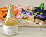 bubble and fizz zero alcohol hamper 450x675 jpeg from savers naked