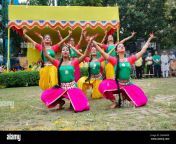 kolkata west bengal india 9th march 2020 smiling young bengali girl dancers dressed in colorful indian dresses dancing at dol utsab or holi fes 2g6xwwr.jpg from young calcutta teases with her softcore striping mms video