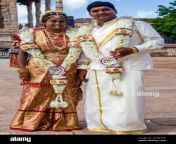 indian couple on there wedding day at the brihadishvera hindu temple in the city of thanjavur tanjore in the tamil nadu region of india 2h3m7yd.jpg from very tamilnadu husband and wife sex videos