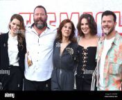 los angeles california 25th may 2023 l r actress iva babic comedianactor bert kreischer actress stephanie kurtzuba actress jess gabor and actorcomedian jimmy tatro attend the los angeles premiere of sony pictures the machine at regency village theatre on may 25 2023 in los angeles california usa photo by barry kingalamy live news 2r42xp0.jpg from iva jess