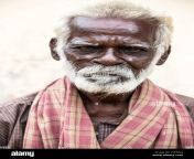 pondichery puducherry tamil nadu india september circa 2017 an unidentifed old senior indian poor man portrait with a dark brown wrinkled face p9hh5g.jpg from indian bhikari