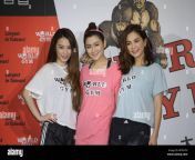 taiwan outfrom left hebe selina and ella of taiwanese girls group she attend a press conference for world gym in taipei taiwan 1 august 20 w7khth.jpg from how do taiwanese take out the trash｜台灣人怎麼倒垃圾？｜bagaimana cara orang taiwan membuang sampah