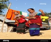 women of the tripura tribe dancing in their village in the bandarban dxtda7.jpg from tripura tribel village videos