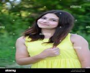 teen girl 15 years in yellow dress on nature gdecte.jpg from desi 15 saal ki ladki ki chudai video