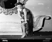 musical comedy actress jane lawrence 1947 hd18mn.jpg from jane lawrence