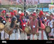 diphu assam inde 2nd mars 2022 la troupe culturelle de la tribu karbi se produit lors de la ceremonie d ouverture du festival de la jeunesse karbi 48th a diphu karbi anglong assam credit caisii mao alamy live news 2htpk94.jpg from kàrbi videiiokibat sange mendadak ml di toilet