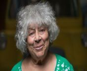 q7xqnvkv9asw8j5cu6gsmc 415 80.jpg from miriam margolyes fakes nuded ngentot