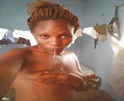 5773772d24802.jpg from naked uganda women using