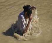 084025500 1642531569 20220119 ritual pembaptisan sungai yordan 1.jpg from ritual pembabtisan