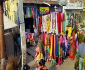 sadar bazaar jpgw1200h 1s1 from pathan in sadar bazar full video