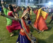 gujarat people perform garba in surat vadodara as navratri celebrations begin watch video.jpg from gujarat in surat in video