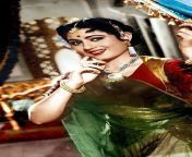 desktop wallpaper madhubala bollywood actress vintage.jpg from midhu bala